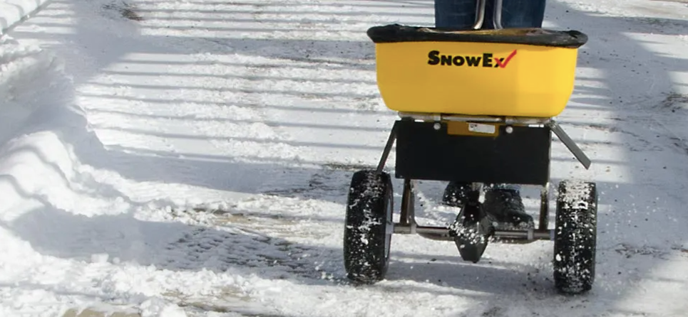 SnowEx SP-65 Walk Behind Pedestrian Salt Spreader - 47 Litre